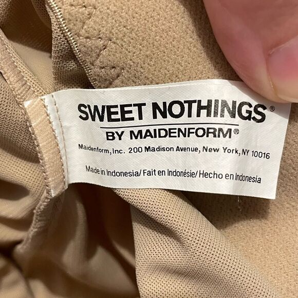 Sweet Nothings by Maidenform Thigh Slimming Shapewear Shorts Womens size Medium - Picture 3 of 7